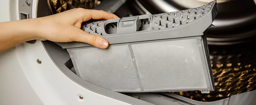 Signs Of A Clogged Dryer Lint Trap in Caldwell, Idaho
